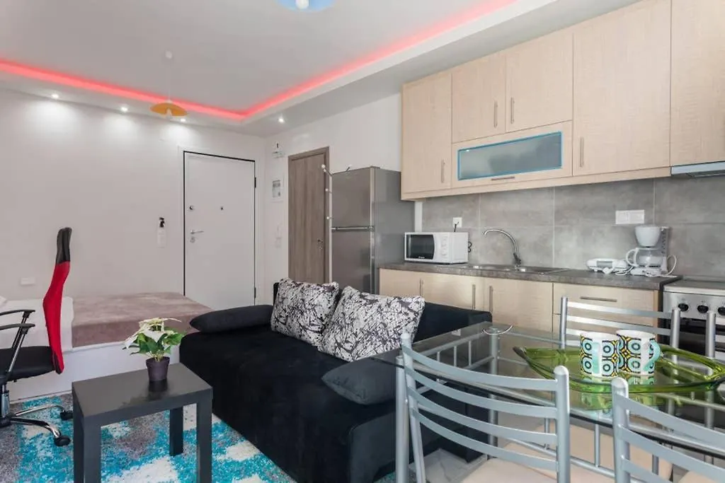 Apartment Luxury Studio In Downtown Thessaloniki